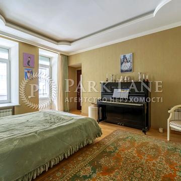 Олександра Кониського вул., 60