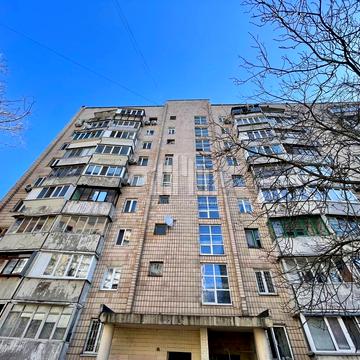 Олександра Махова вул. (Жолудєва), 1-А