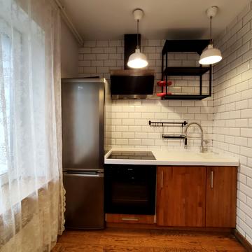 Левка Лукяненка вул. (Маршала Тимошенка), 33/35