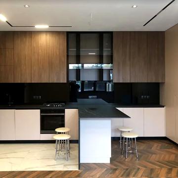 Клеменова Дача вул., 14