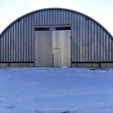 центральна, 1