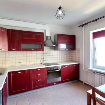 Федора Ернста вул., 6