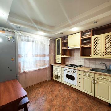 Микільсько-Слобідська вул., 4-Б