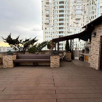 Миколи Міхновського бульв. (Дружби народів), 14-16