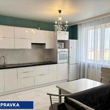 Академіка Сахарова вул., (47 перлина)