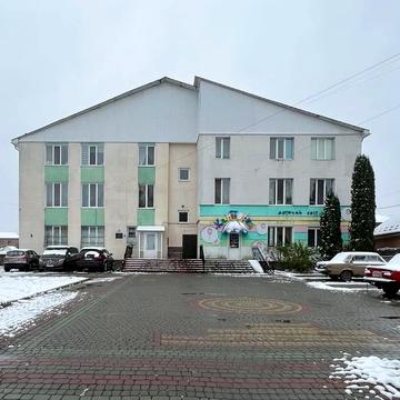 Київська вул., 5