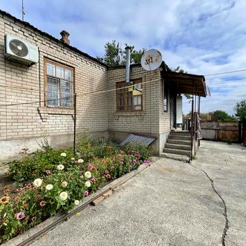 Канадська вул. (Каширська), 143