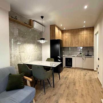 Архітектора Олега Петрова вул. (Чернишевського), 21-Д