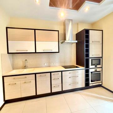 Андрія Верхогляда вул. (Михайла Драгомирова), 14