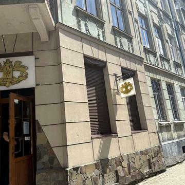 Братів Міхновських вул. (Московська), 10