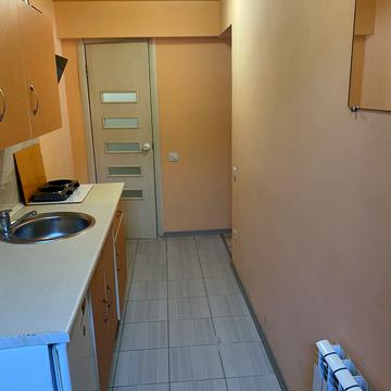 Миколаївська дорога вул., (Будинок 1)