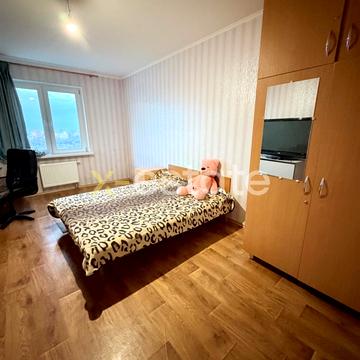 Здолбунівська вул., 13