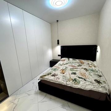 Паркова вул., (Будинок 2)