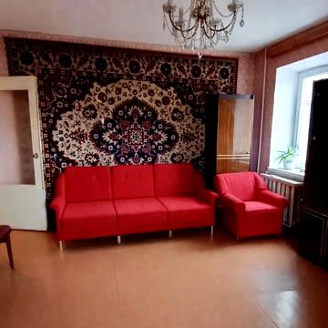 Князя Володимира Великого просп., 100