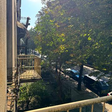 Євгена Коновальця вул. (), 15