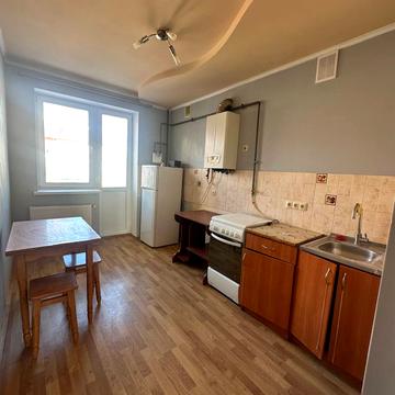 Кільцева вул., 14