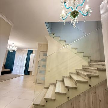 Артемовського, 32