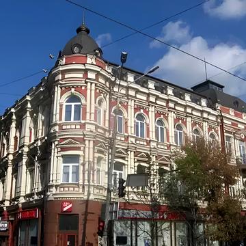 Княгині Ольги вул. (Горького), 2