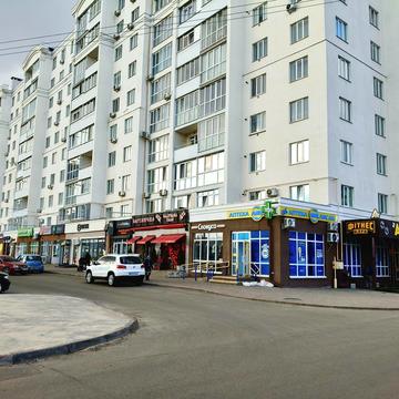 Незалежності вул., 15