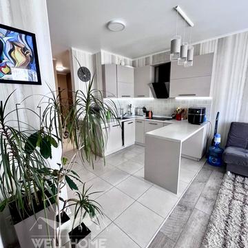 Вячеслава Чорновола вул., 6