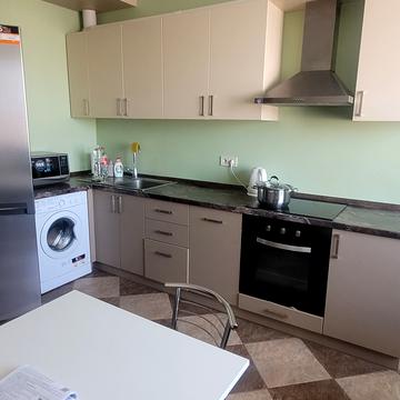 Татарська вул., 27/4