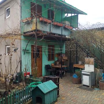 Івана Луценка вул., 17