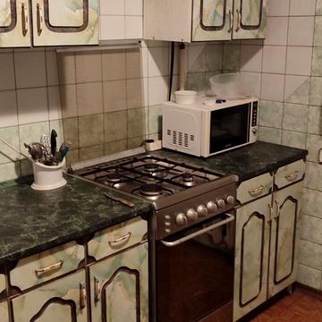 Жмеринська вул., 36