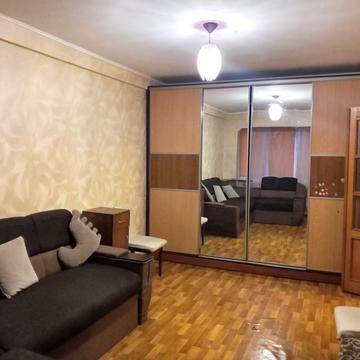 Лісовий просп., 11