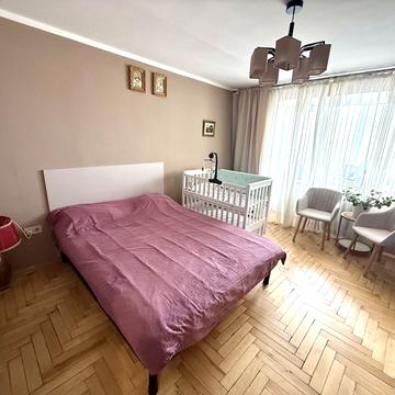 Івана Сірка вул., 2