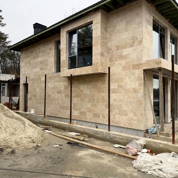 Квітнева вул.