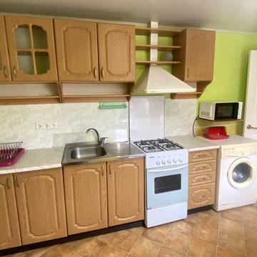 Центральна вул., 21-Б