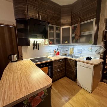 Ованеса Туманяна вул., 15-А