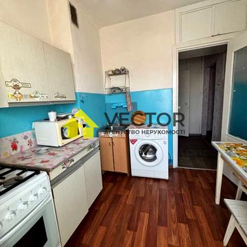 Юрія Кондратюка вул., 2