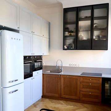 Академіка Богомольця вул., 7/14