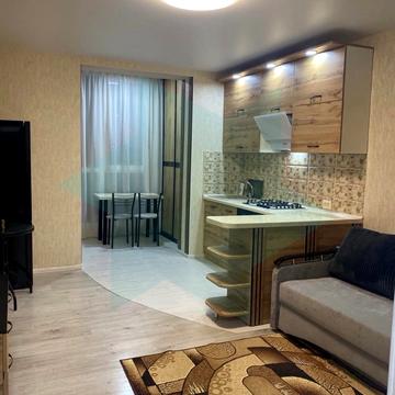 Сімейна вул., 3