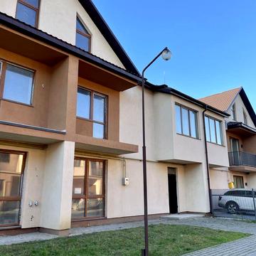 Степана Демянчука вул., 35