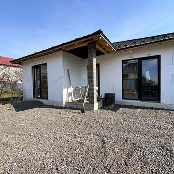 Ужгородська вул.