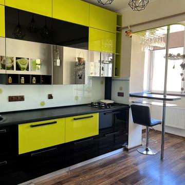 Лесі Українки вул., 6