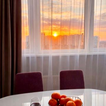 Незалежності вул., 8Б