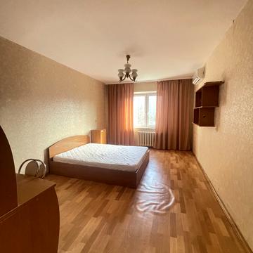 Драгоманова вул., 8-А