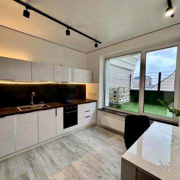 Золотоустівська вул., 25