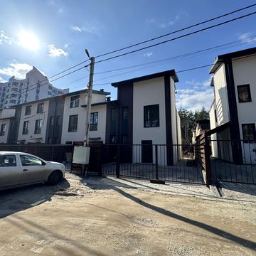 Мисливська вул.