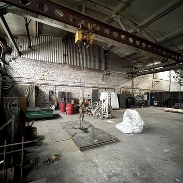 Араратська вул., 58