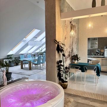 Польова вул., 57б