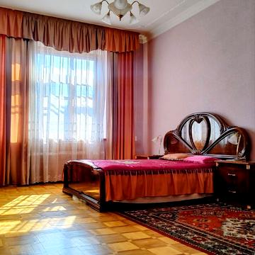 Майка Йогансена вул. (Лермонтовська), 14/16