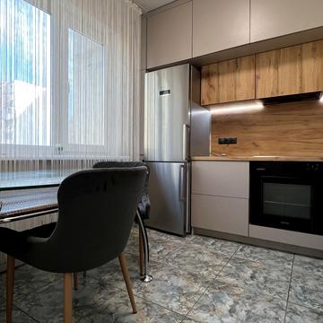 Урлівська вул., 3-Б