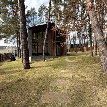 Набережна, 5д