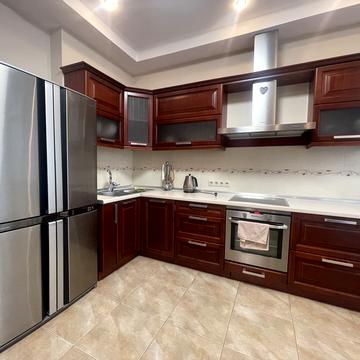 Антоновича вул. (Горького), 72