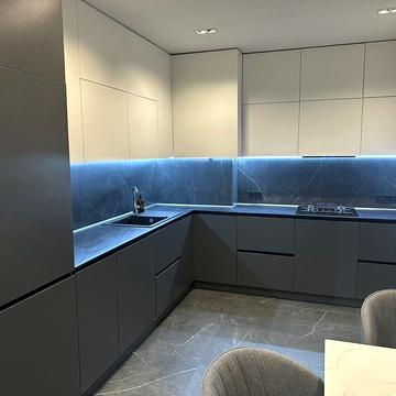 Василя Стуса вул. (Островського), 12