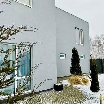 Жулянська вул.